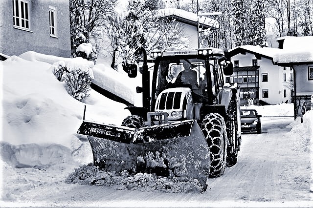 snow-plow-4602073_640